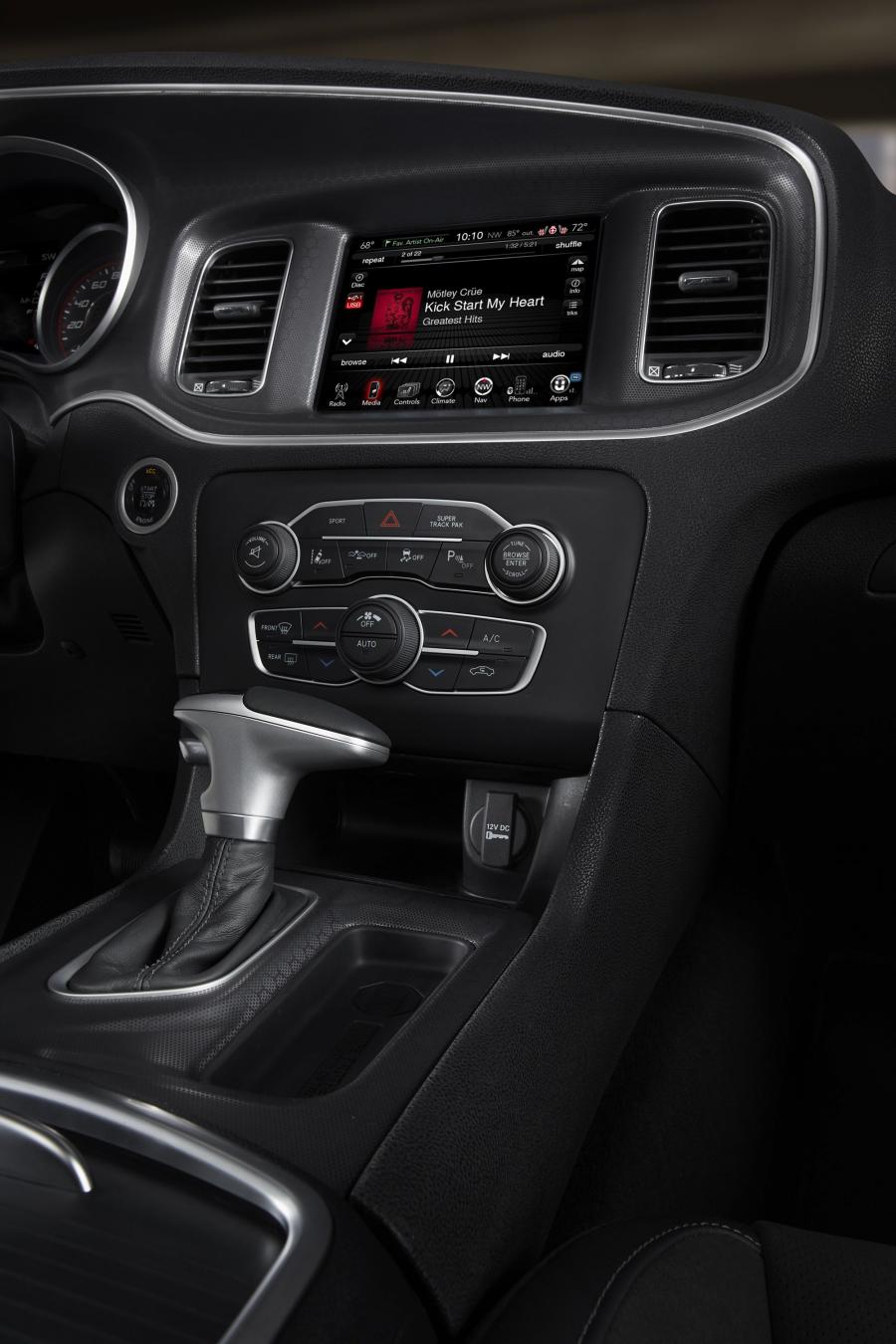  Dodge Charger R/T 2015 года  (фото 58 из 61)